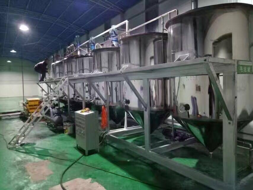 甘肃庆城县坤源食品有限公司3吨胡麻油不锈钢精炼设备